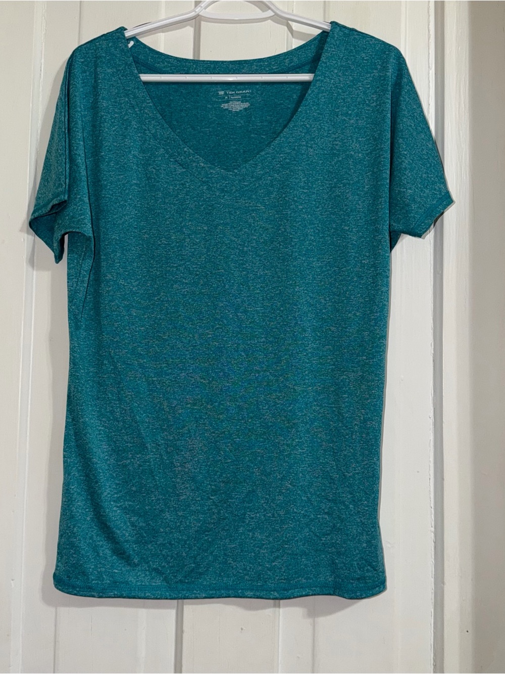 Women's size medium Teal‎ V-Neck Tee shirt top